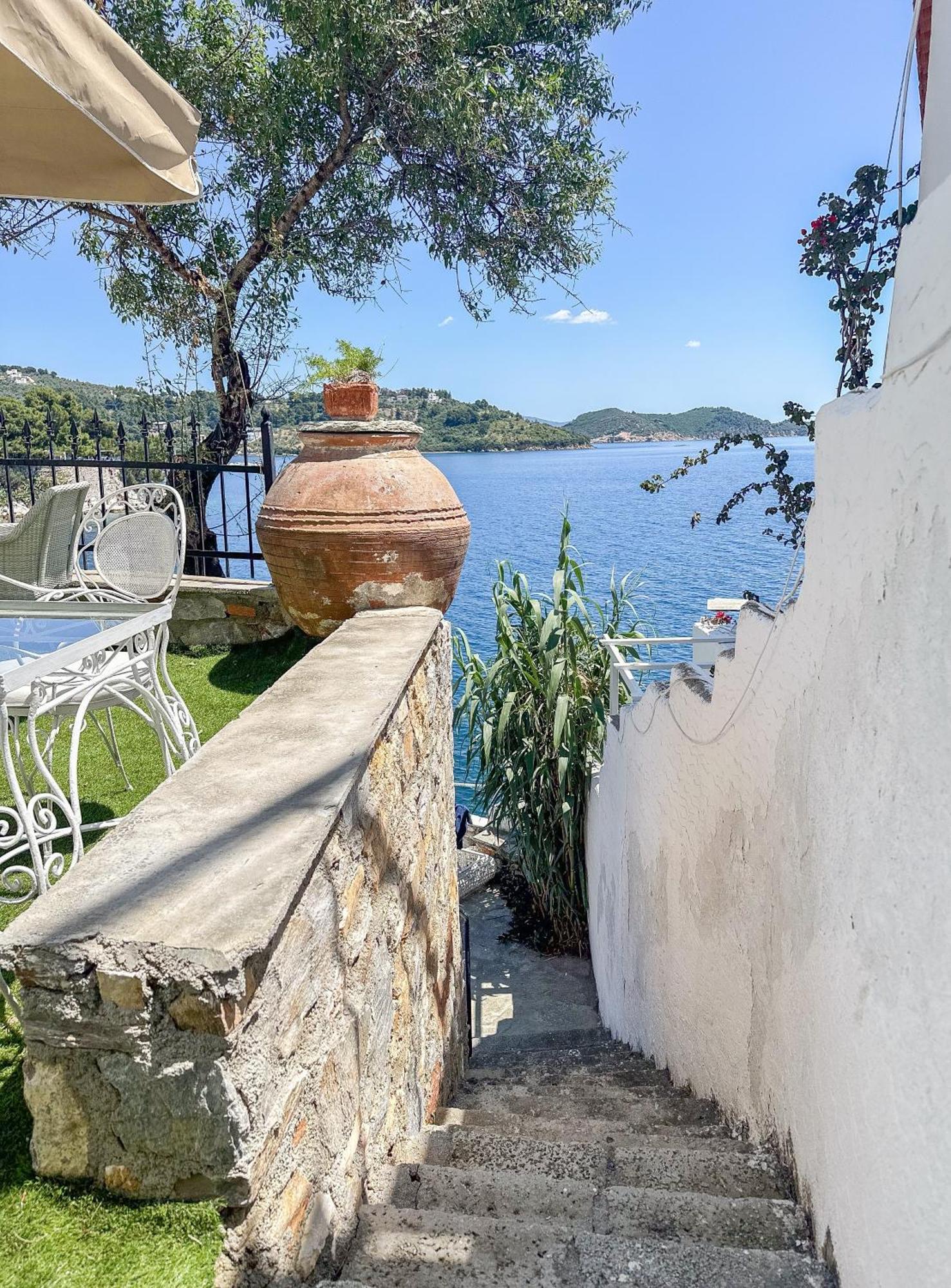 Hotel Ourania'S Mansion Skiathos-Stadt Exterior foto