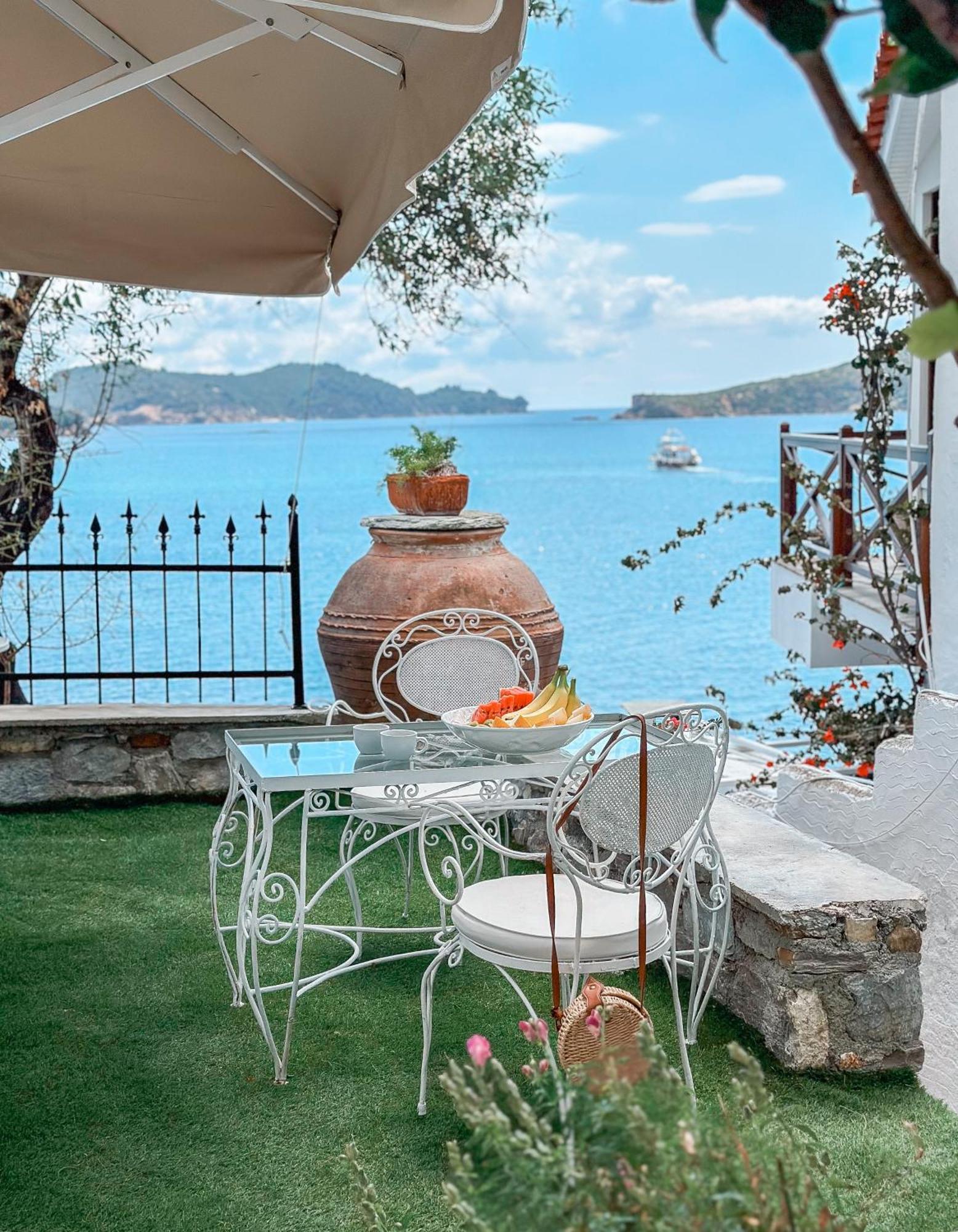 Hotel Ourania'S Mansion Skiathos-Stadt Exterior foto