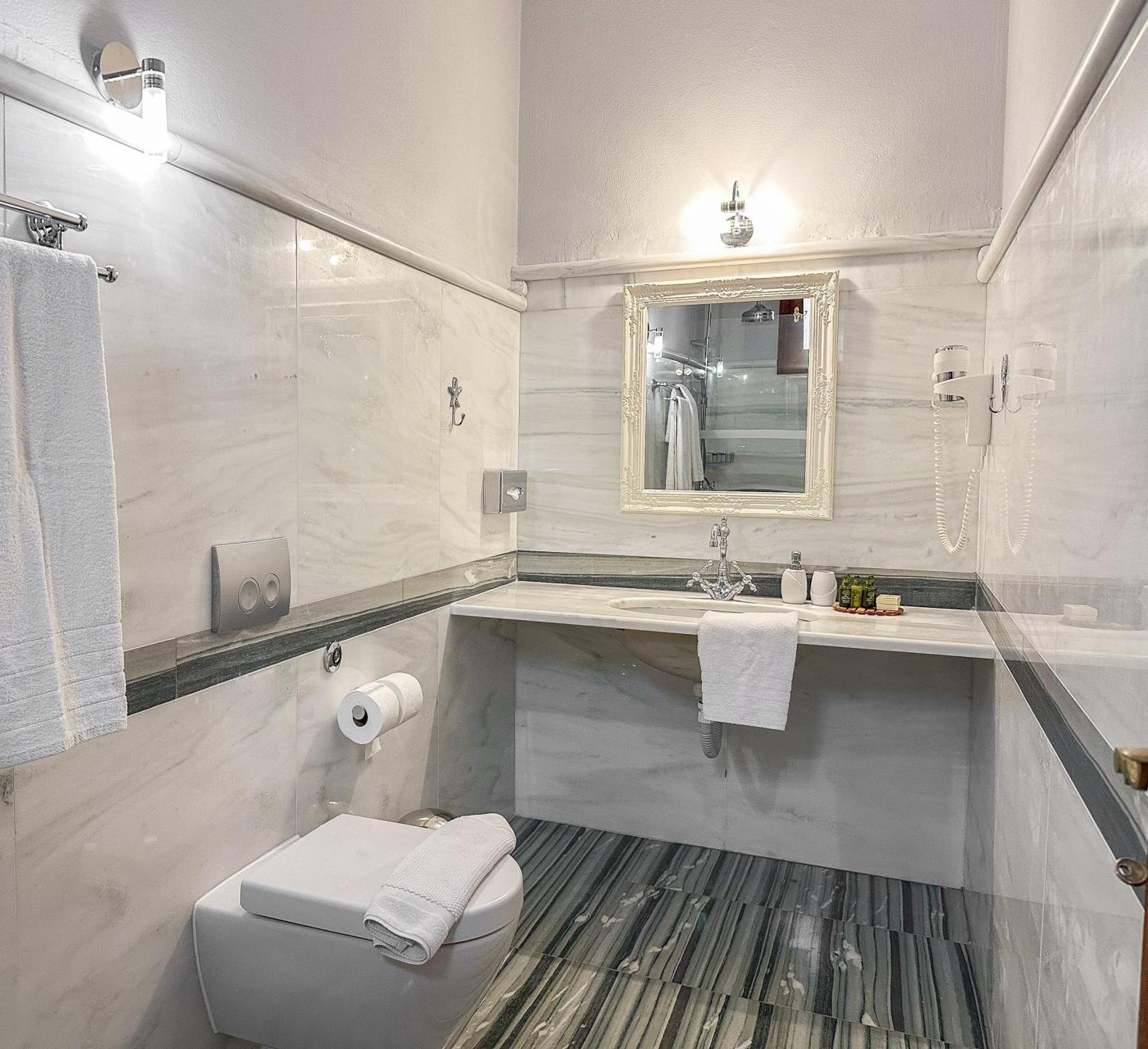 Hotel Ourania'S Mansion Skiathos-Stadt Zimmer foto